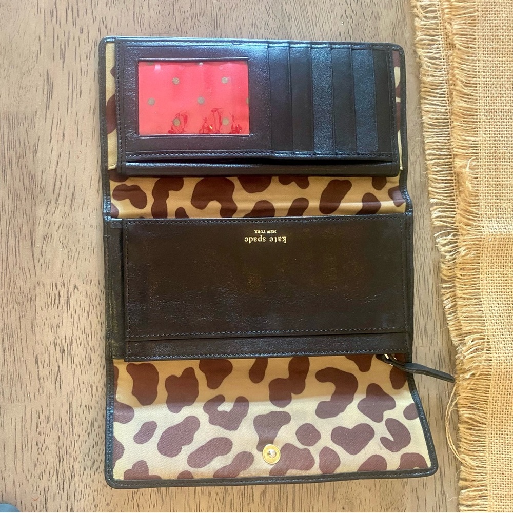 kate spade Beige and Brown Leopard Print Continental Wallet - Picture 5 of 7